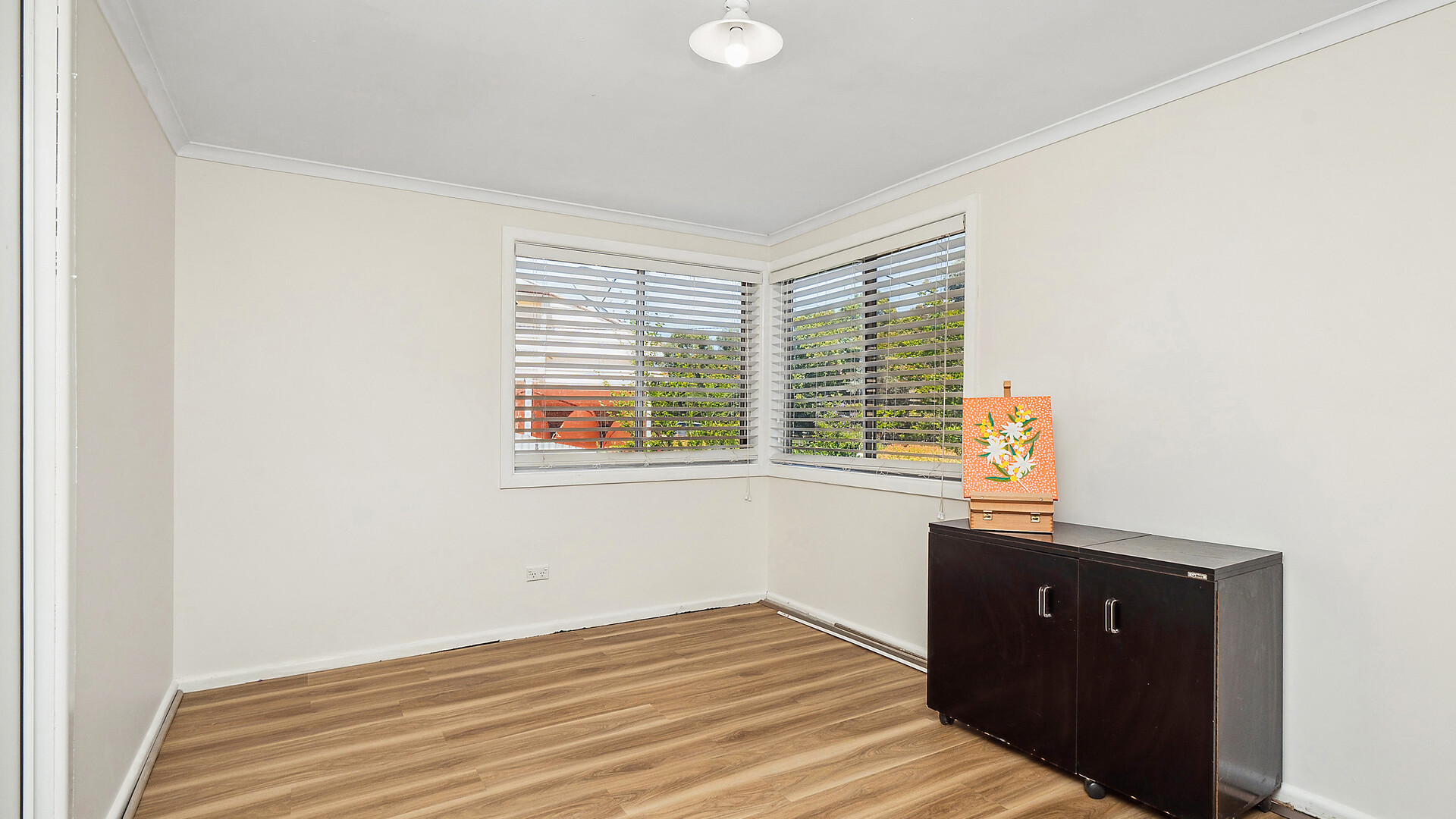 12 Mallee Street, Leeton NSW 2705 - photo 5