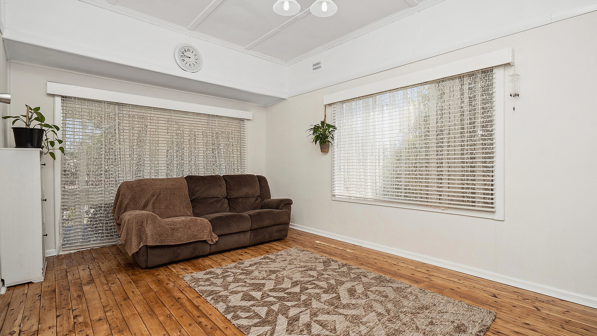 12 Mallee Street, Leeton NSW 2705 - photo 7