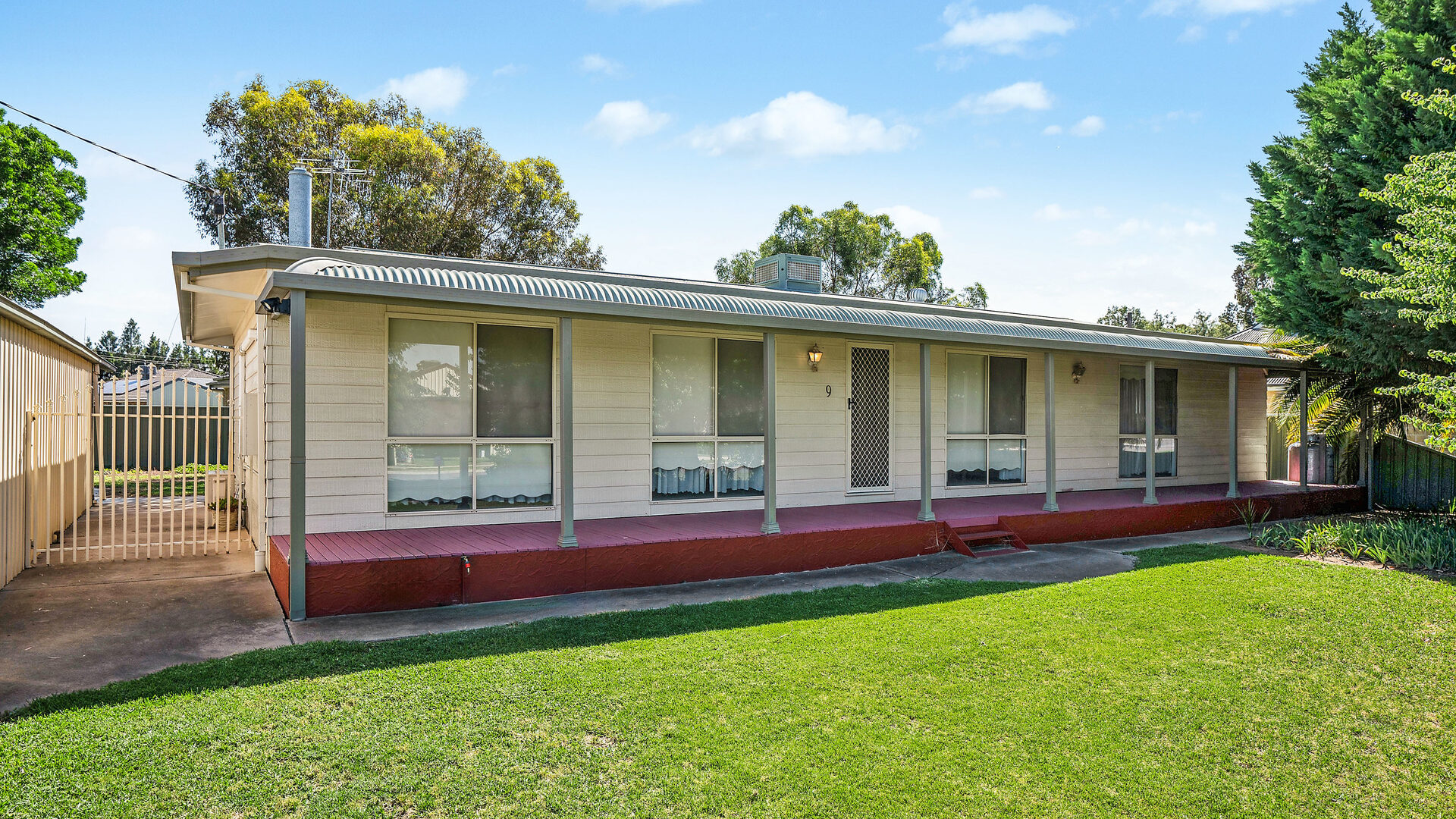 9 Barwidgee Boulevard, Darlington Point NSW 2706 - photo 2