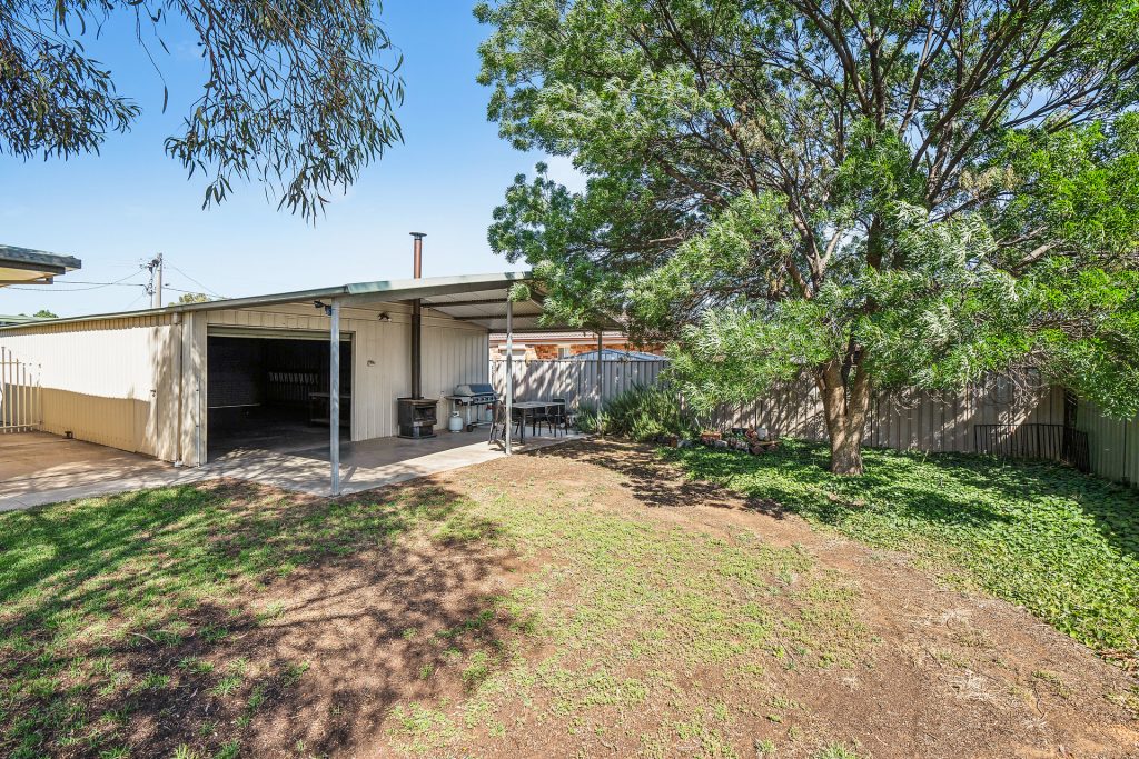 9 Barwidgee Boulevard, Darlington Point NSW 2706 - photo 17
