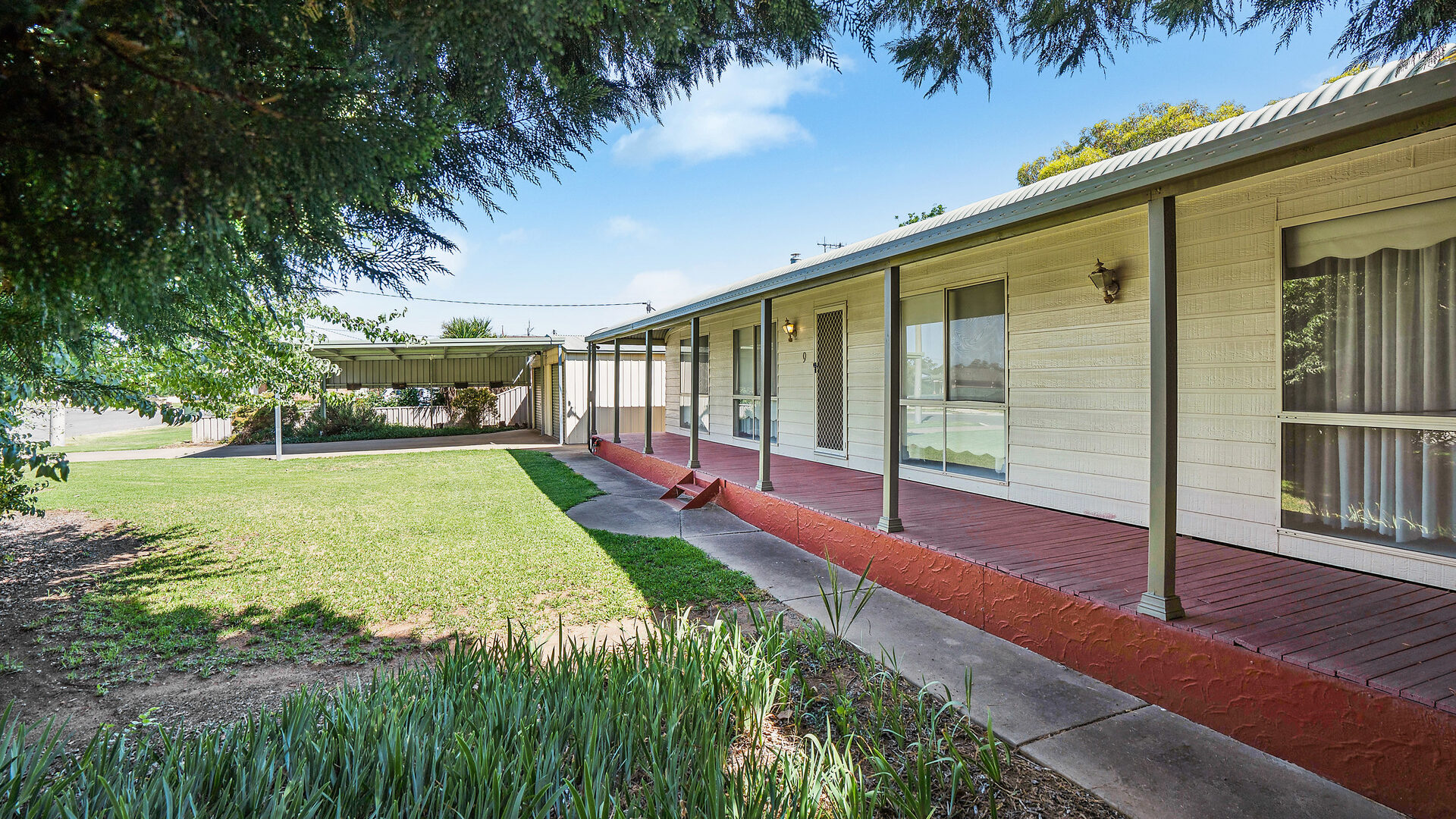 9 Barwidgee Boulevard, Darlington Point NSW 2706 - photo 3