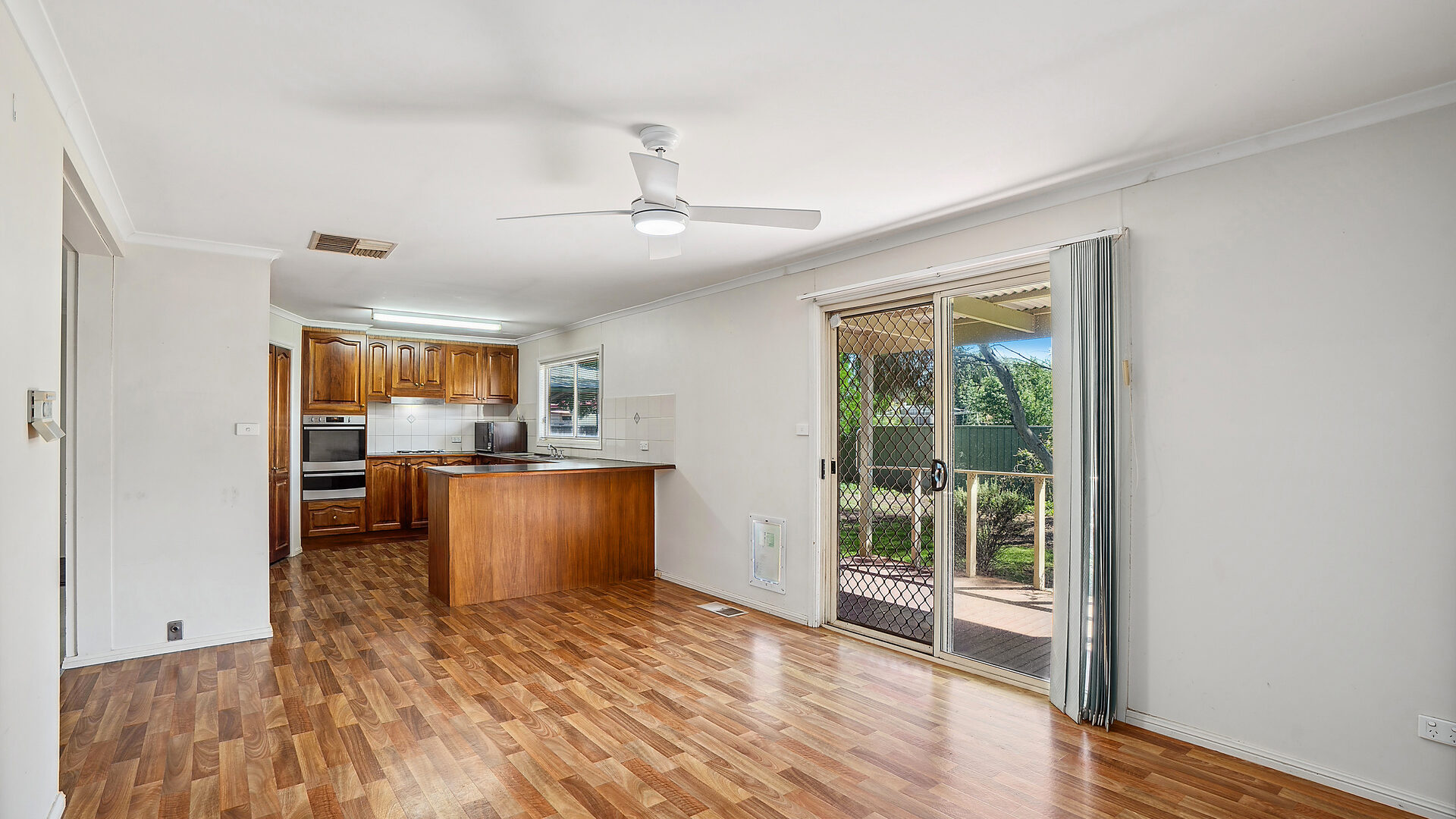 9 Barwidgee Boulevard, Darlington Point NSW 2706 - photo 6