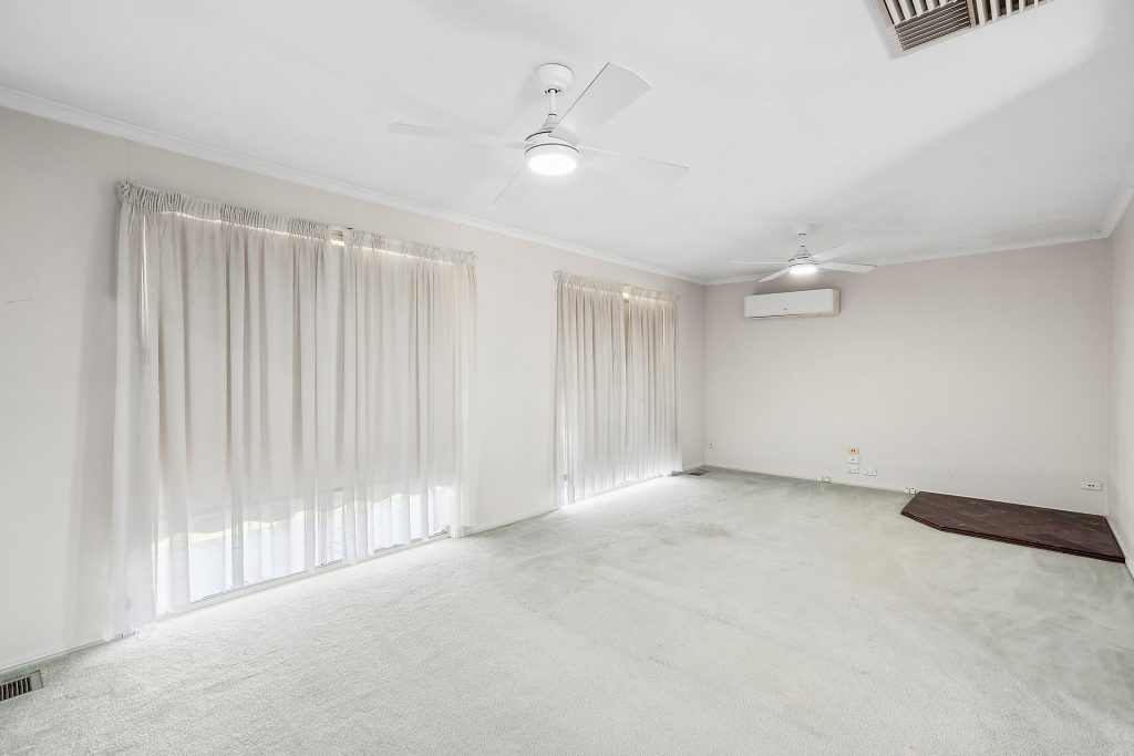 9 Barwidgee Boulevard, Darlington Point NSW 2706 - photo 8