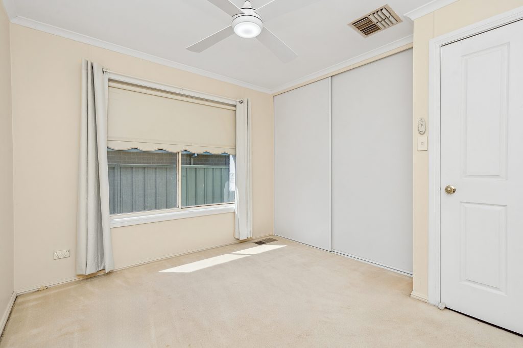 9 Barwidgee Boulevard, Darlington Point NSW 2706 - photo 10