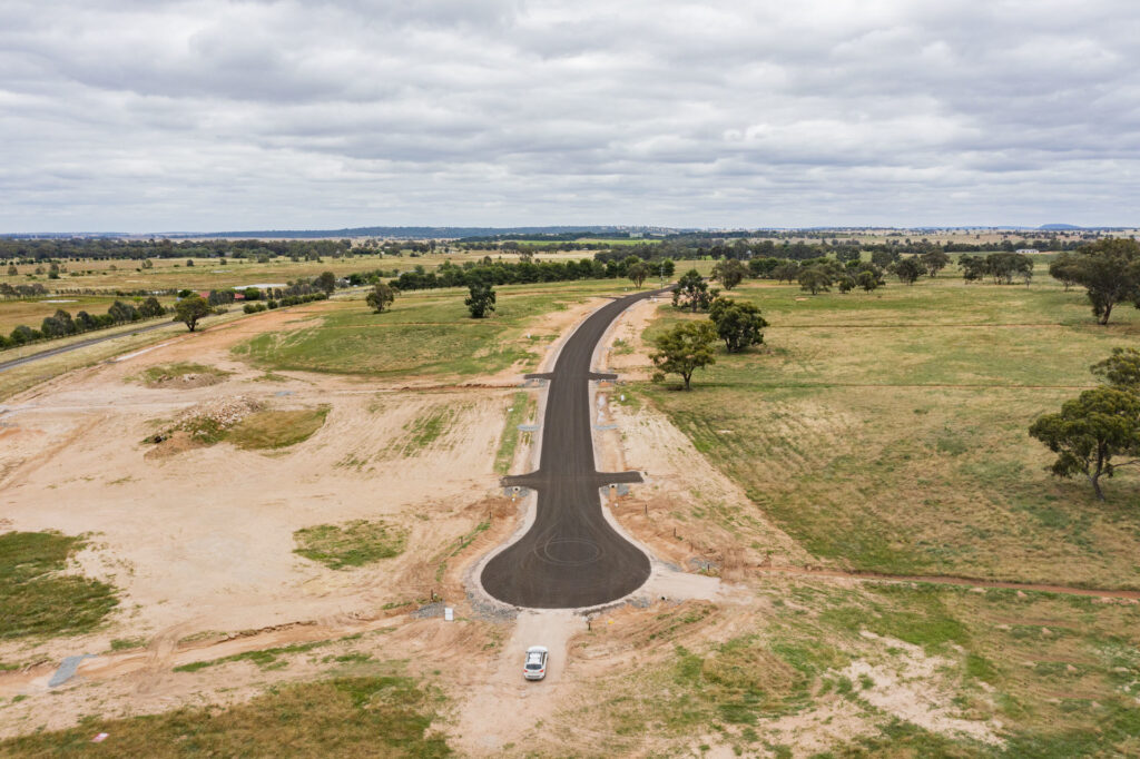Sold - 4 Hillview Close - New Property in Narrandera - Real Estate by Sophie Litchfield