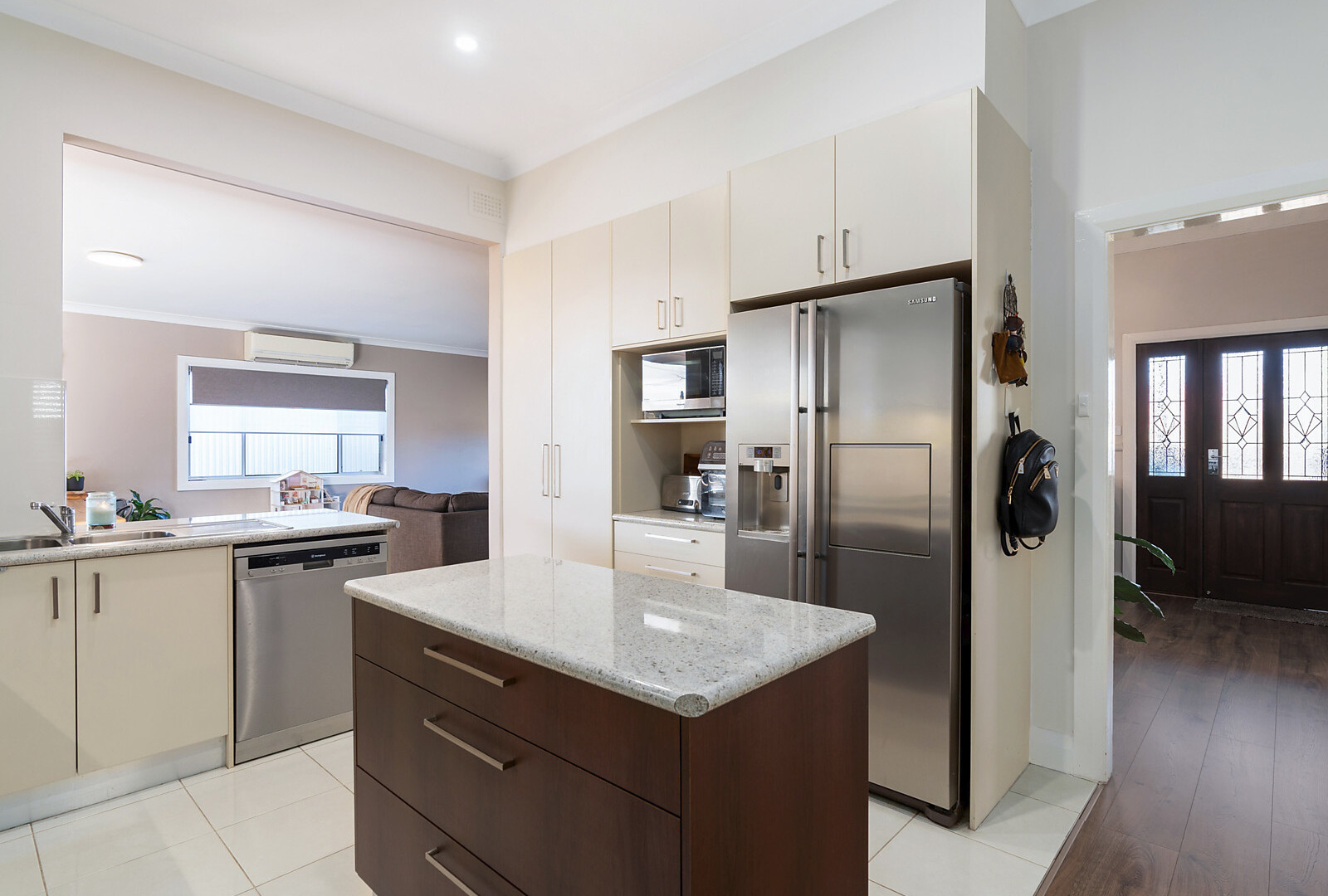 180 Baker Street, Temora NSW 2666 - photo 11