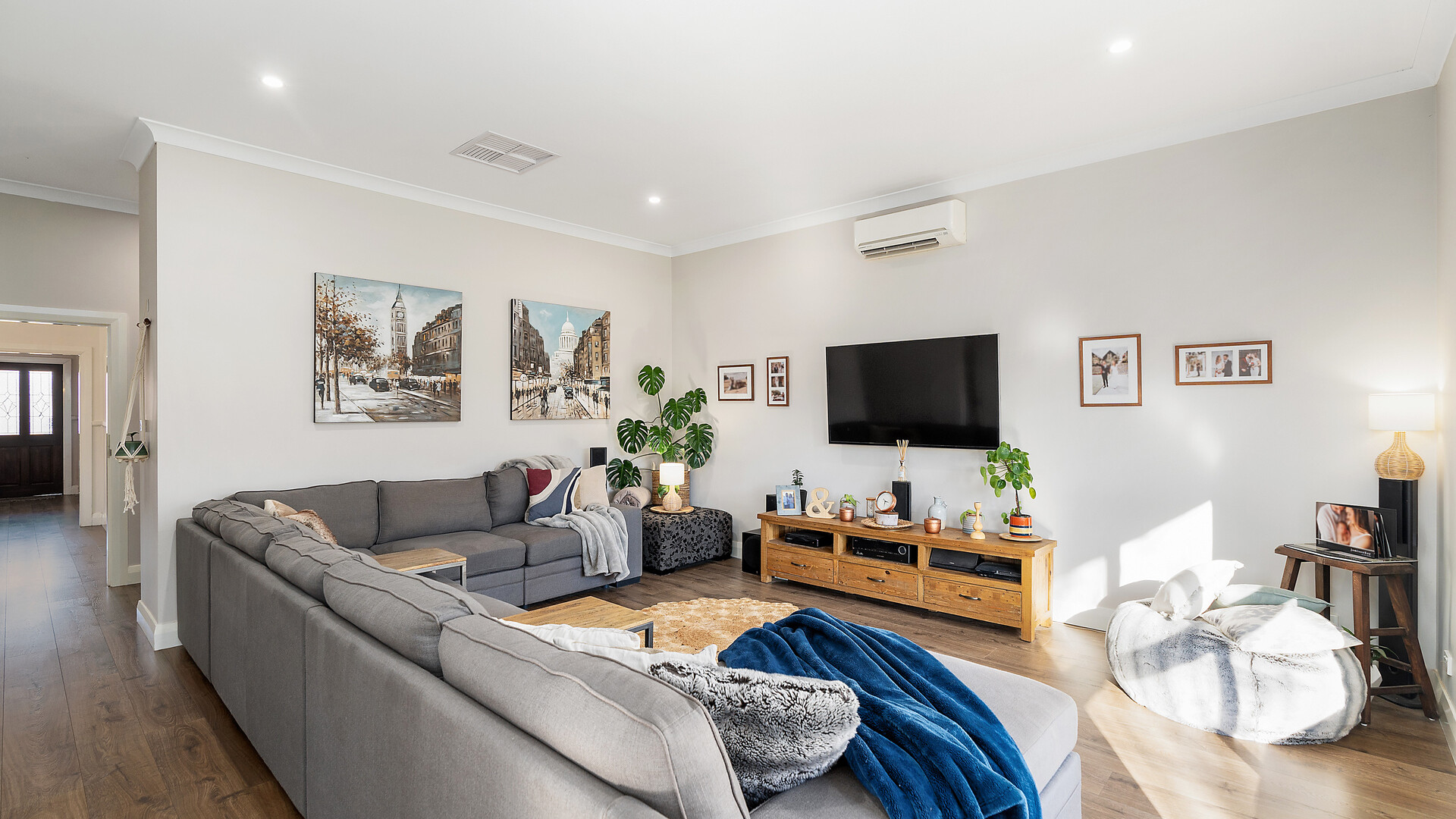 180 Baker Street, Temora NSW 2666 - photo 12