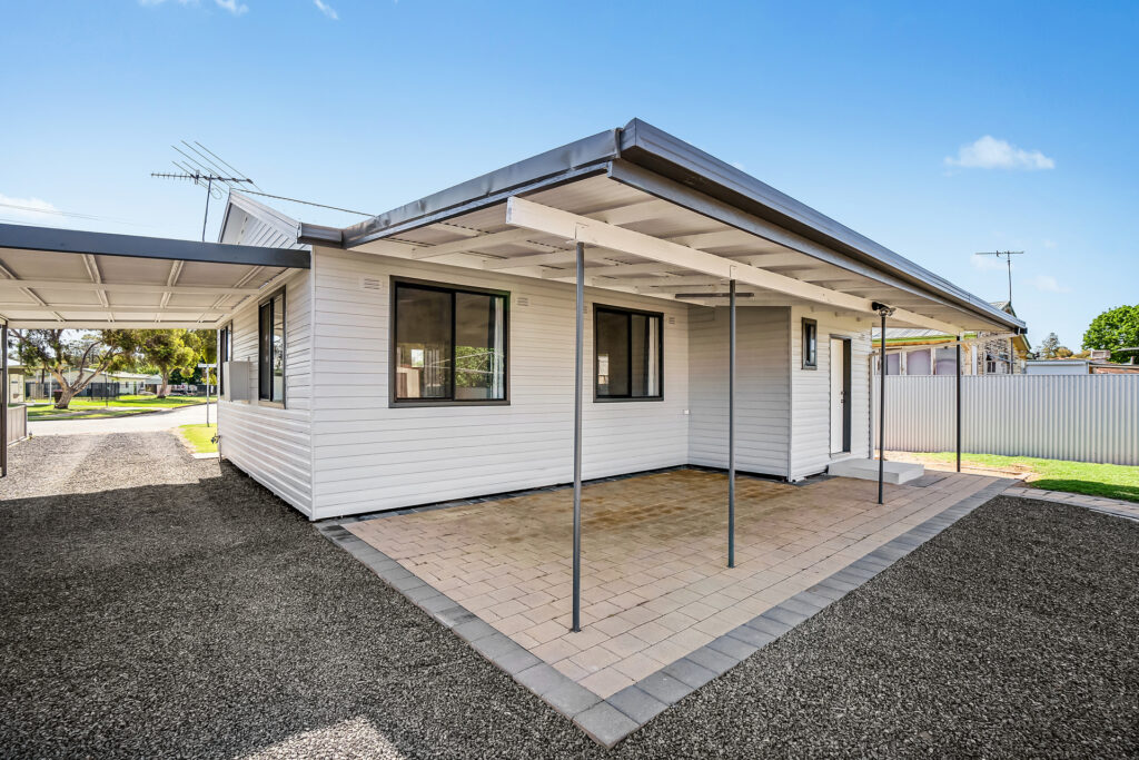 11 Corbett Street, Darlington Point NSW 2706 - photo 11