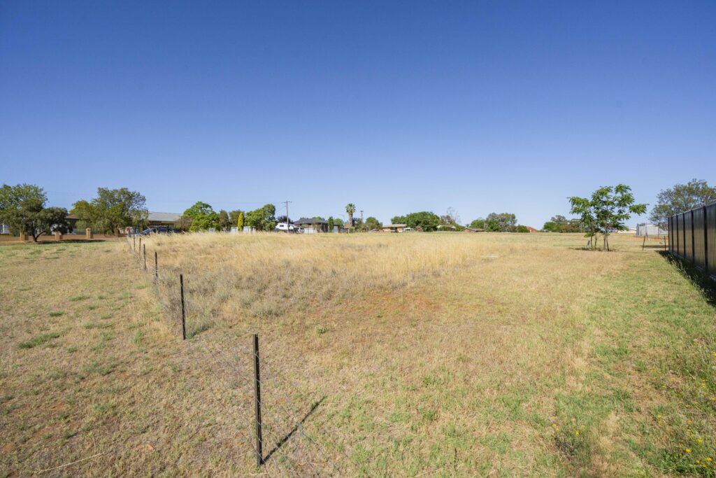 Sold - 63 Boundary Road - New Property in Narrandera - Real Estate by Sophie Litchfield