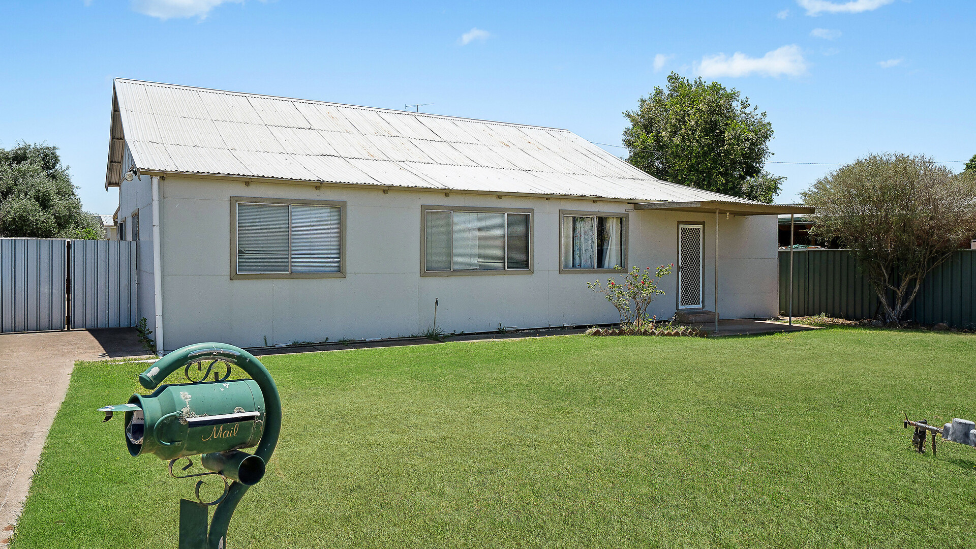Sold - 4 Teatree Avenue - New Property in Leeton - Real Estate by Craig Tyrrell