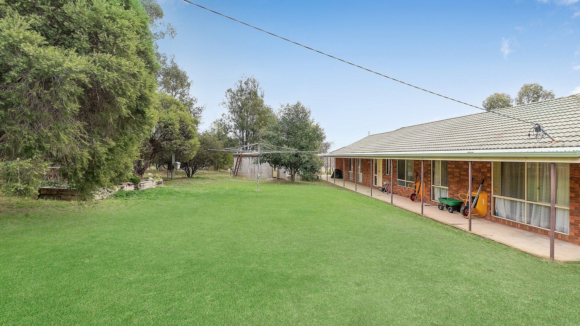 102 Tabain Road, Leeton NSW 2705 - photo 16