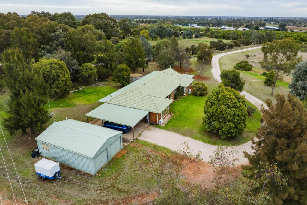 102 Tabain Road, Leeton NSW 2705 - photo 18