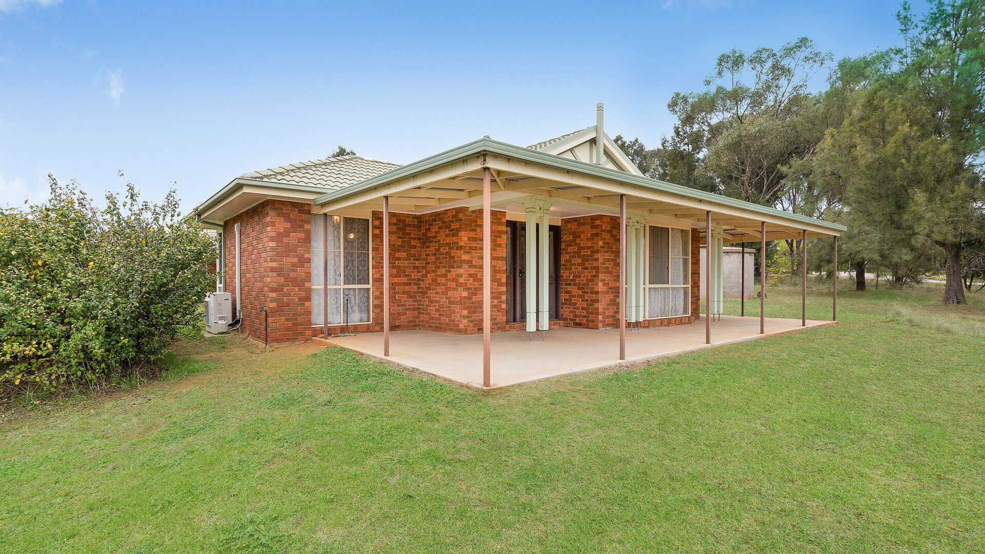 102 Tabain Road, Leeton NSW 2705 - photo 4