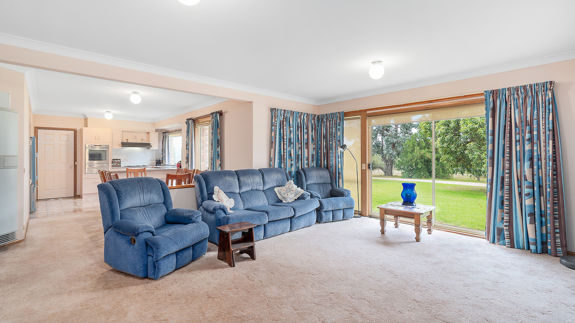 102 Tabain Road, Leeton NSW 2705 - photo 5
