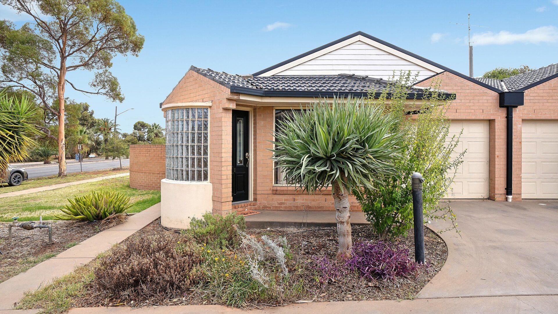 Sold - 1/183 Palm Avenue - New Property in Leeton - Real Estate by Julie Valenzisi