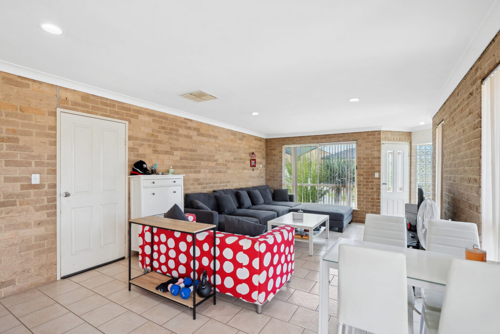Sold - 1/183 Palm Avenue - New Property in Leeton - Real Estate by Julie Valenzisi