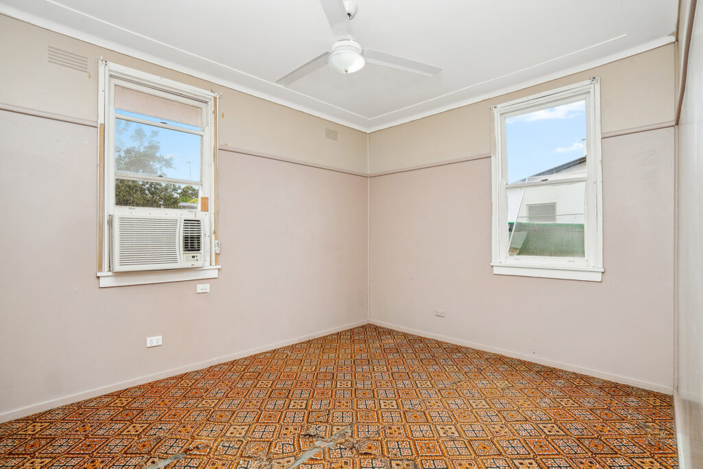 24 Larmer Street, Narrandera NSW 2700 - photo 7