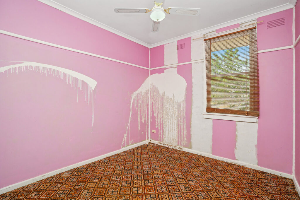 24 Larmer Street, Narrandera NSW 2700 - photo 8