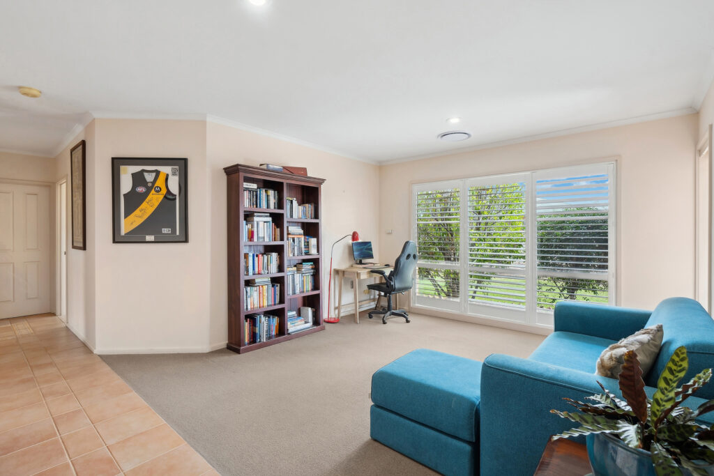 Sold - 9 Hillview Place - New Property in Leeton - Real Estate by Julie Valenzisi