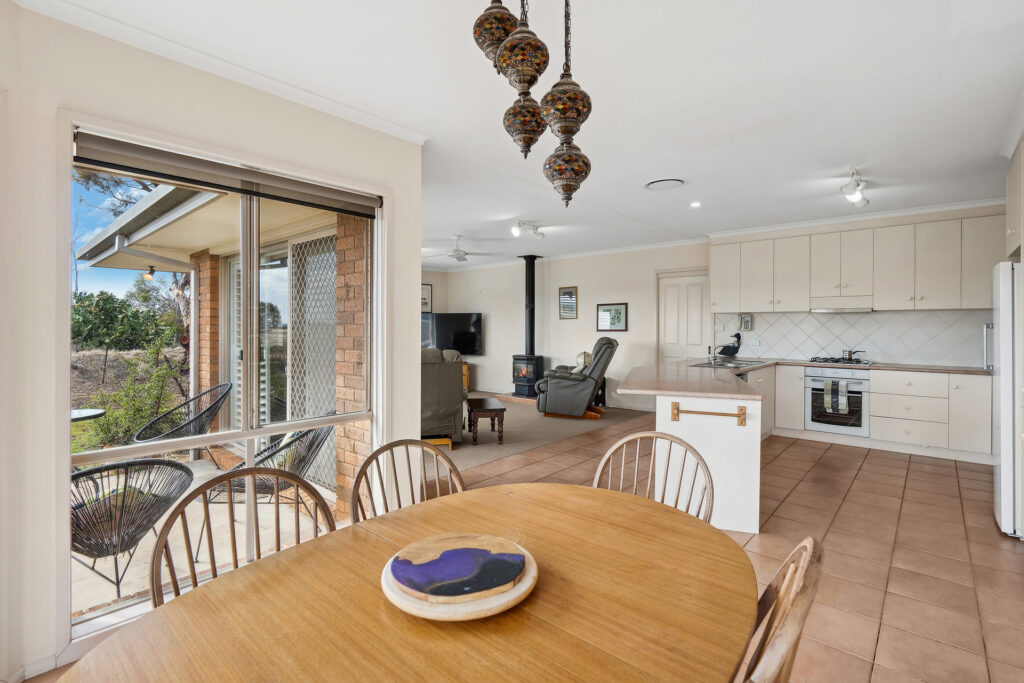 Sold - 9 Hillview Place - New Property in Leeton - Real Estate by Julie Valenzisi