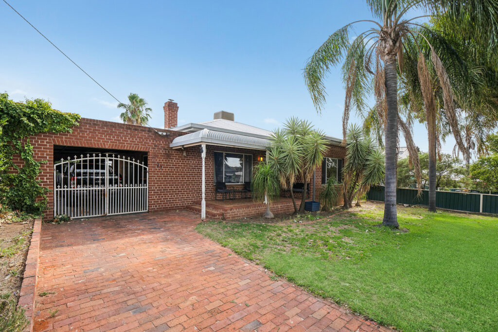 Sold - 27 Chantilly Street - New Property in Narrandera - Real Estate by Leisa Williams
