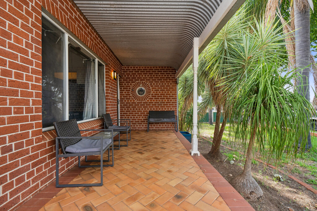 Sold - 27 Chantilly Street - New Property in Narrandera - Real Estate by Leisa Williams