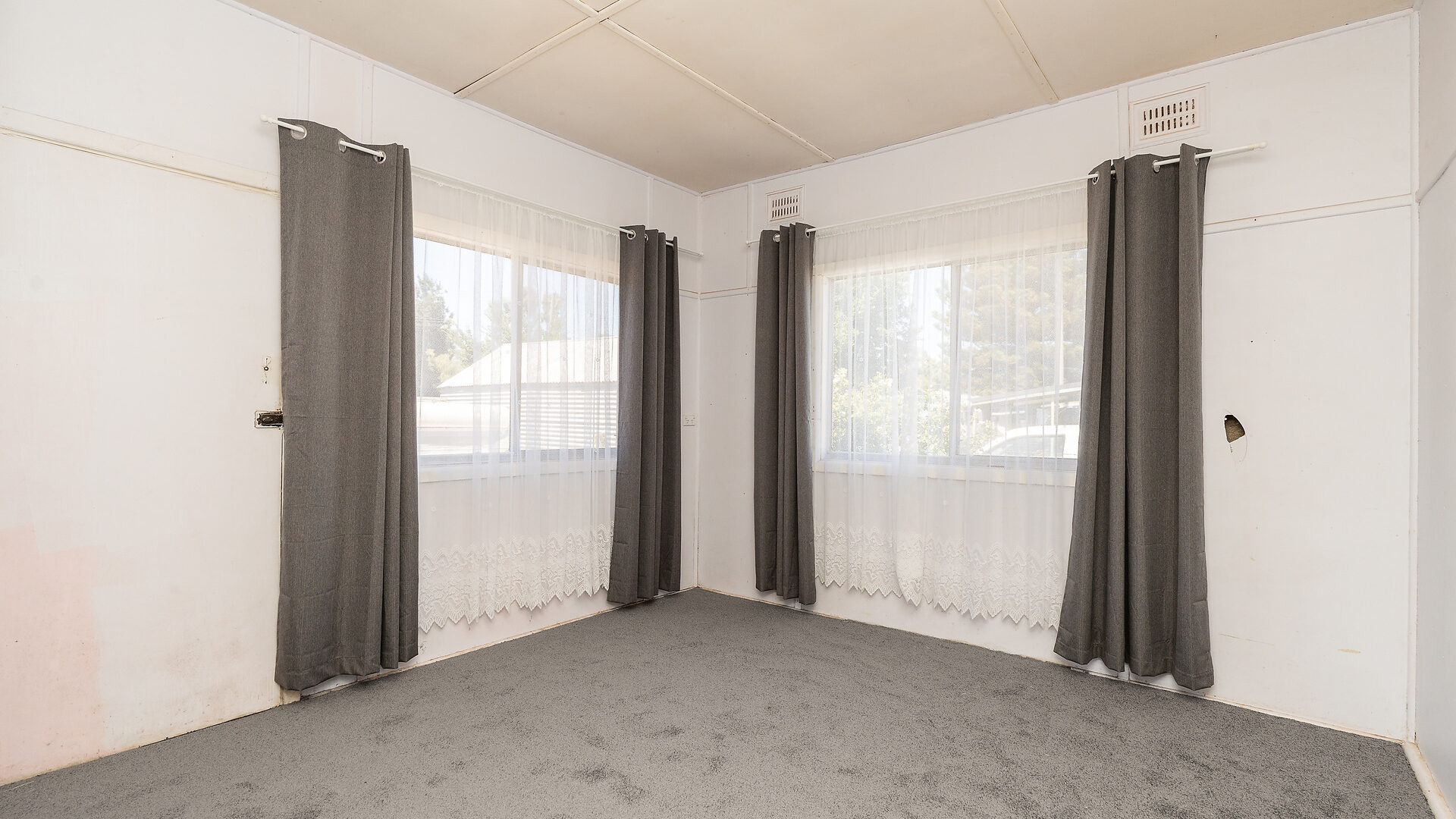 Sold - 3 Macquarie Street - New Property in Leeton - Real Estate by Julie Valenzisi