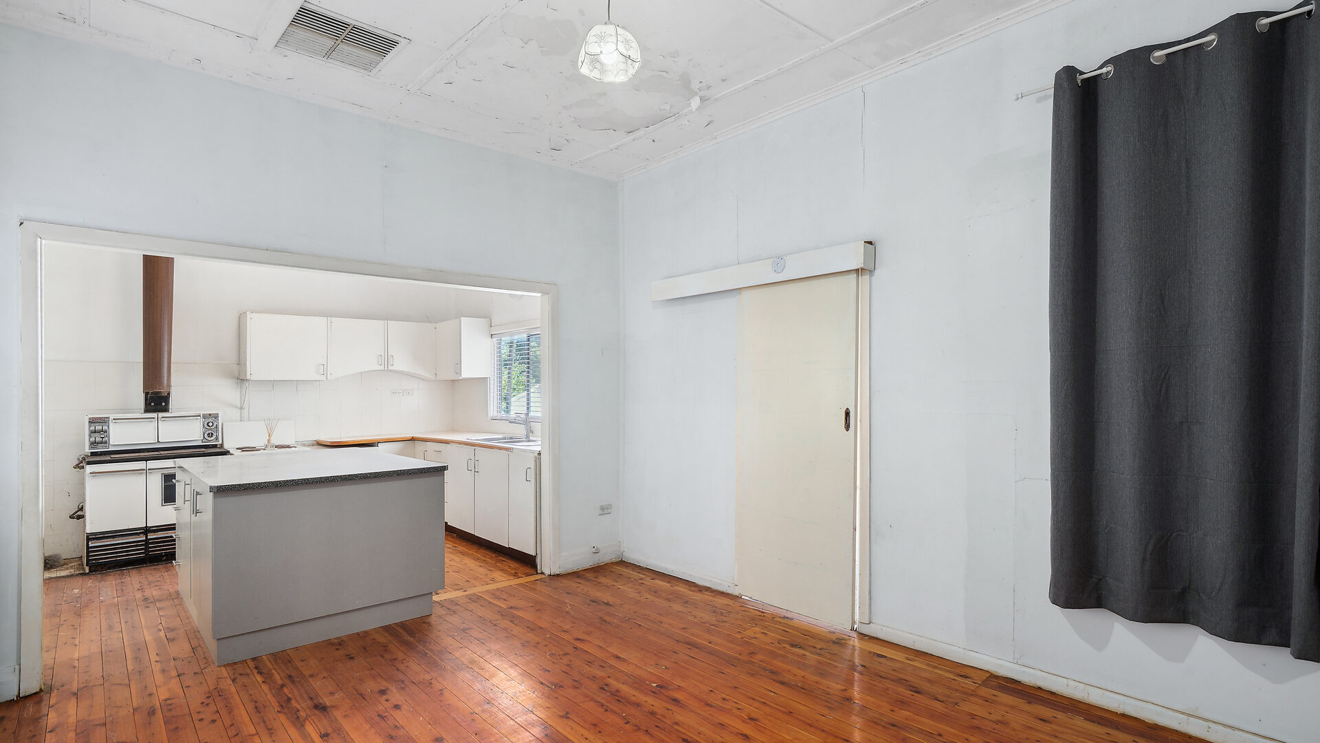 Sold - 3 Macquarie Street - New Property in Leeton - Real Estate by Julie Valenzisi