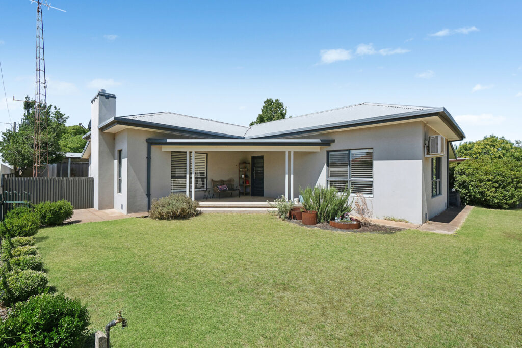 Sold - 69 Maiden Ave - New Property in Leeton - Real Estate by Julie Valenzisi