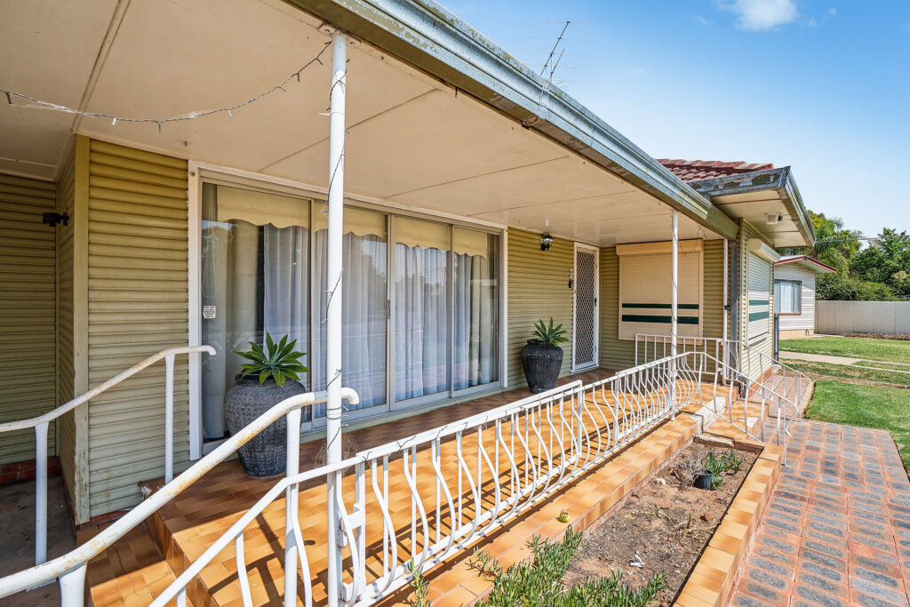 Sold - 3 Russet Street - New Property in Leeton - Real Estate by Julie Valenzisi