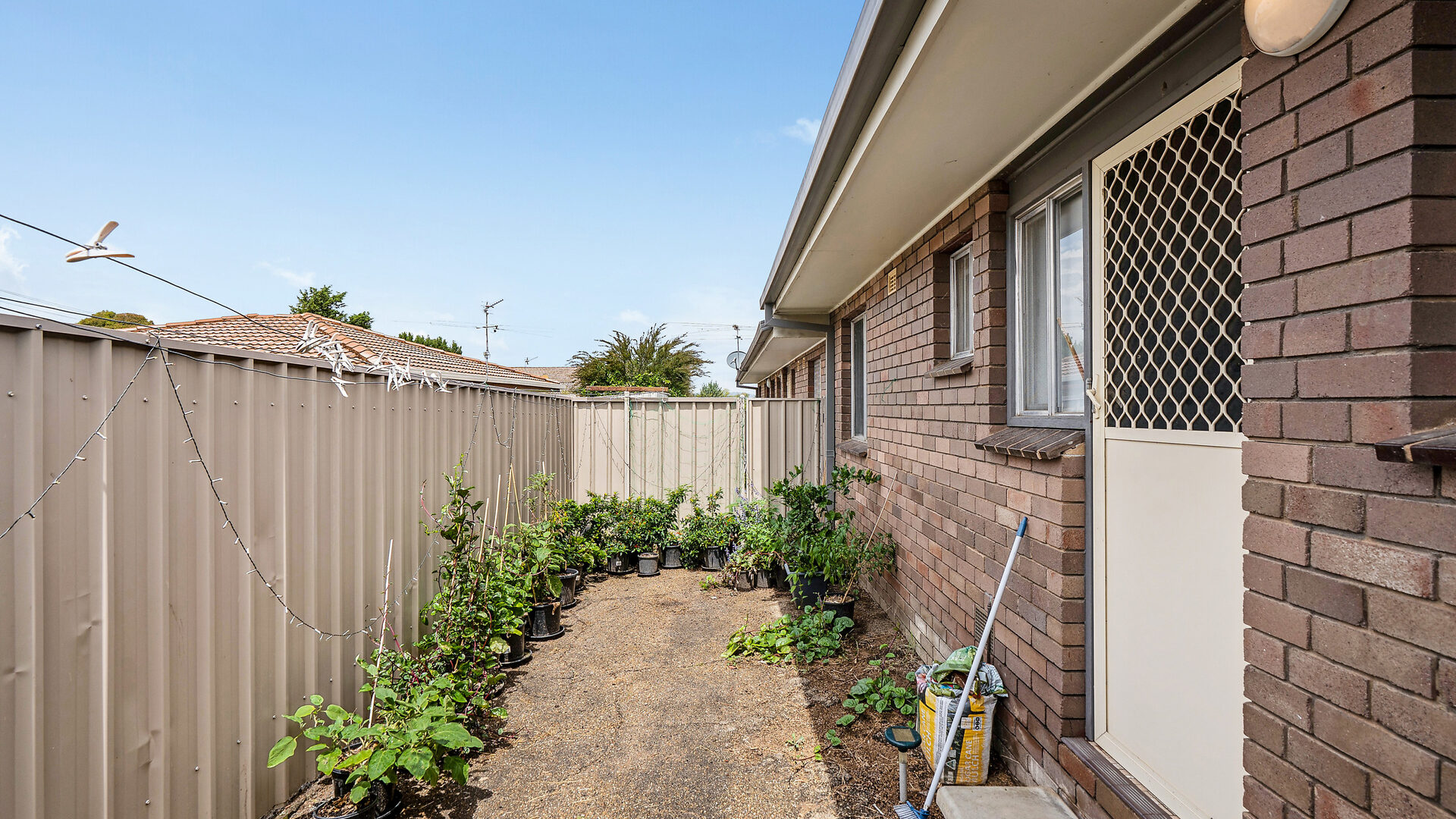 Sold - 2/76 Fay Avenue - New Property in Kooringal - Real Estate by Mohammad Rahimi