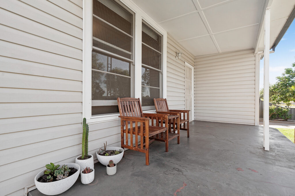 Sold - 5 Park Ave South - New Property in Leeton - Real Estate by Julie Valenzisi