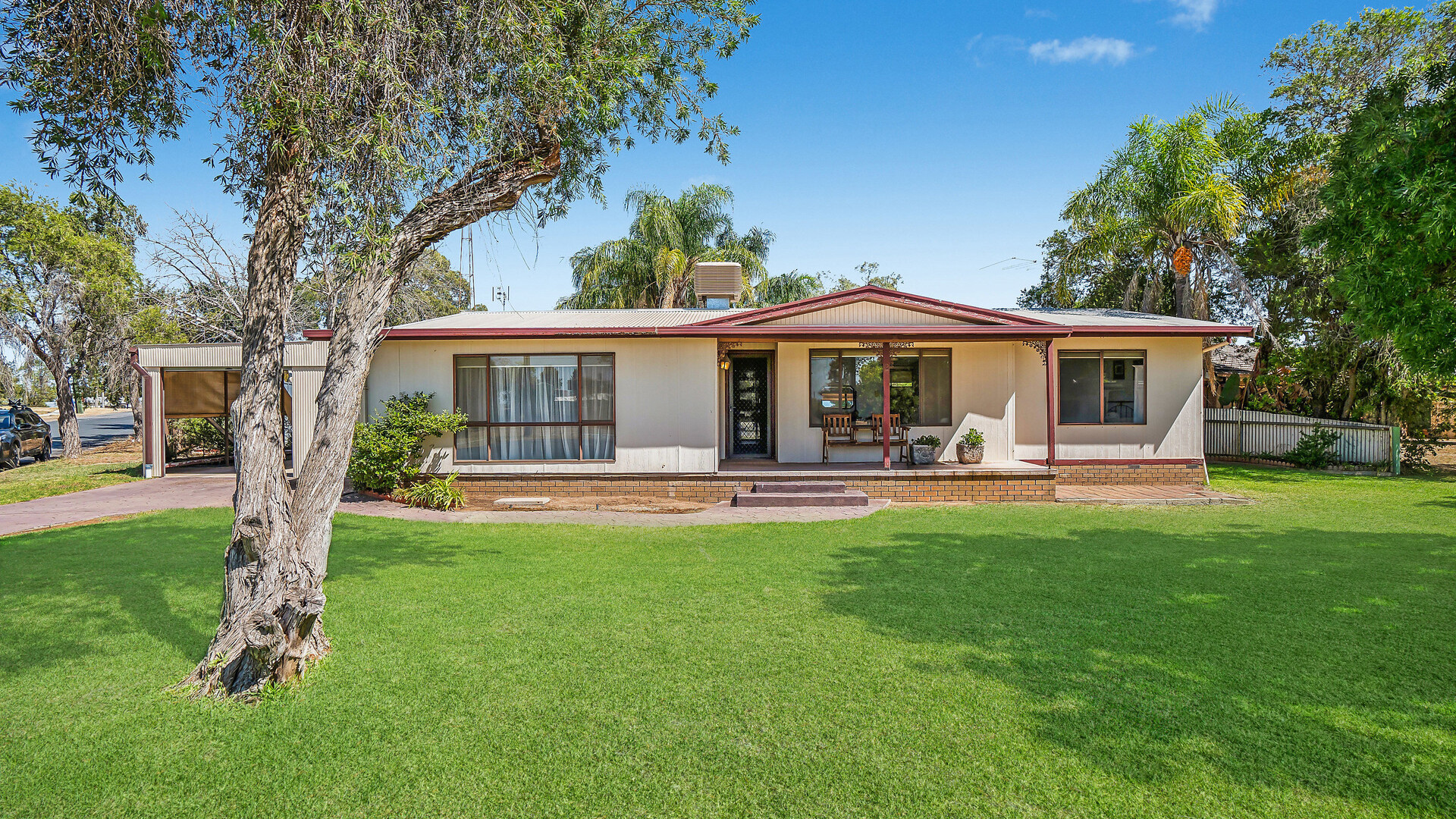 Sold - 2 Japonica Place - New Property in Narrandera - Real Estate by Leisa Williams