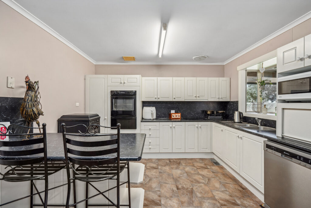 Sold - 2 Japonica Place - New Property in Narrandera - Real Estate by Leisa Williams