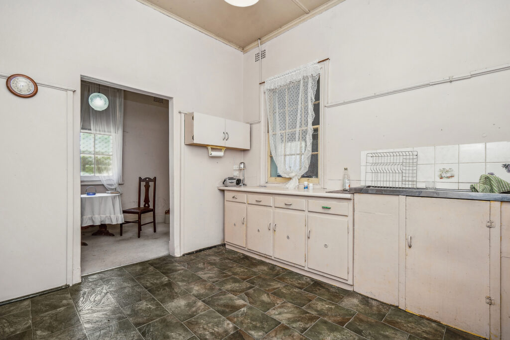 Sold - 32 Douglas Street - New Property in Narrandera - Real Estate by Leisa Williams