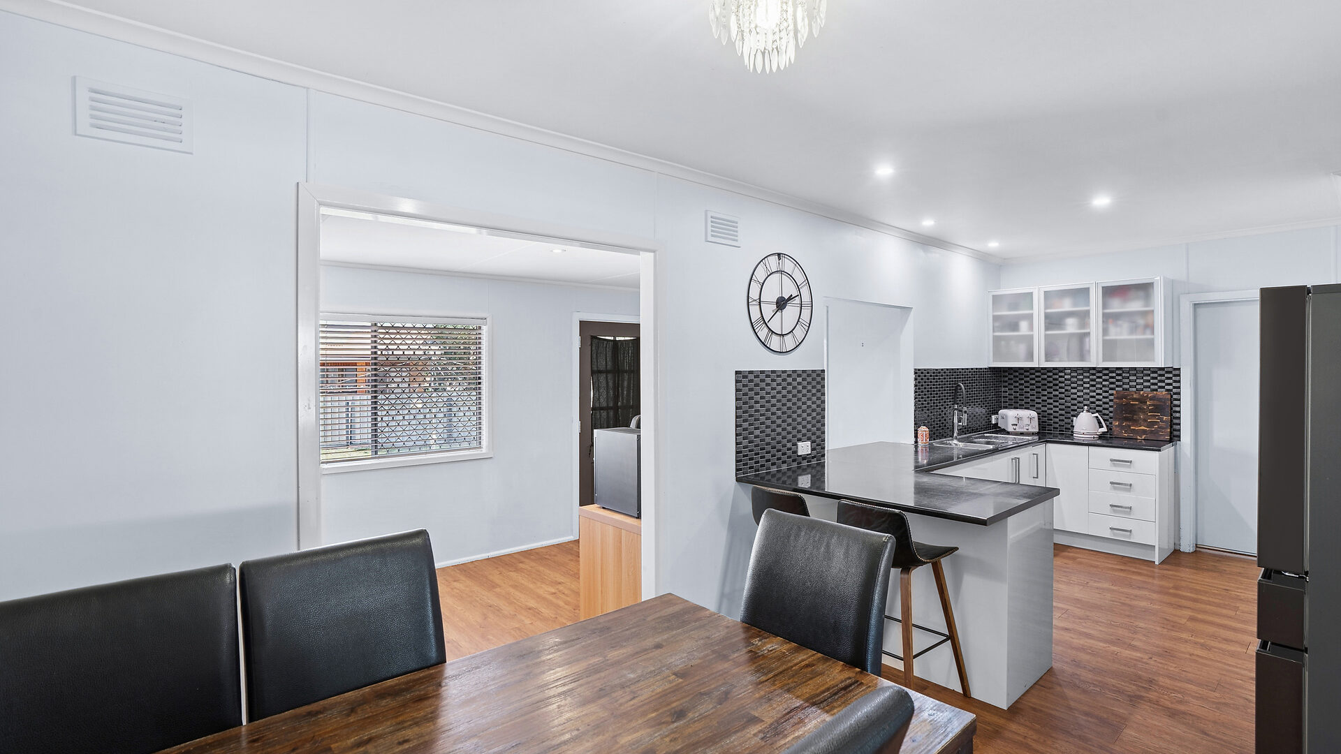 Sold - 10A Park Ave - New Property in Leeton - Real Estate by Julie Valenzisi