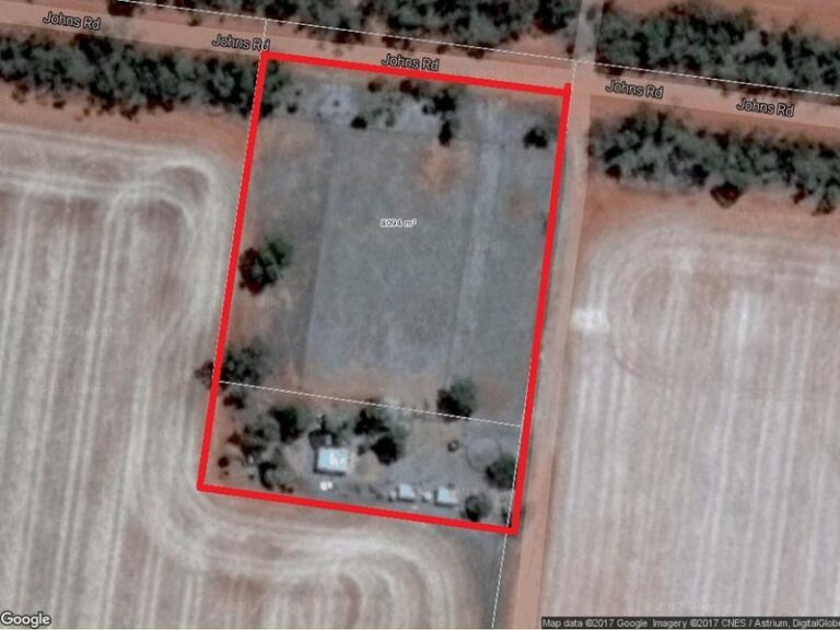675 Johns Road, Barellan NSW 2665 - photo 2