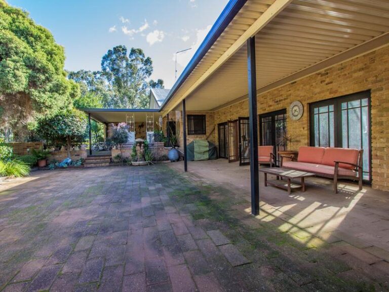 191 Manderlay Road, Narrandera NSW 2700 - photo 16