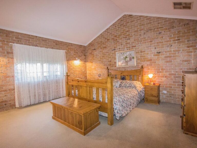 191 Manderlay Road, Narrandera NSW 2700 - photo 18