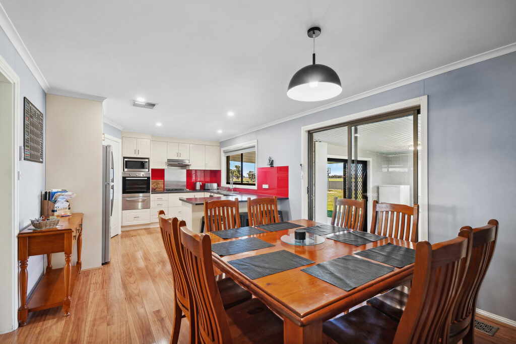 Sold - 10963 Sturt Highway - New Property in Narrandera - Real Estate by Andrew Pellow