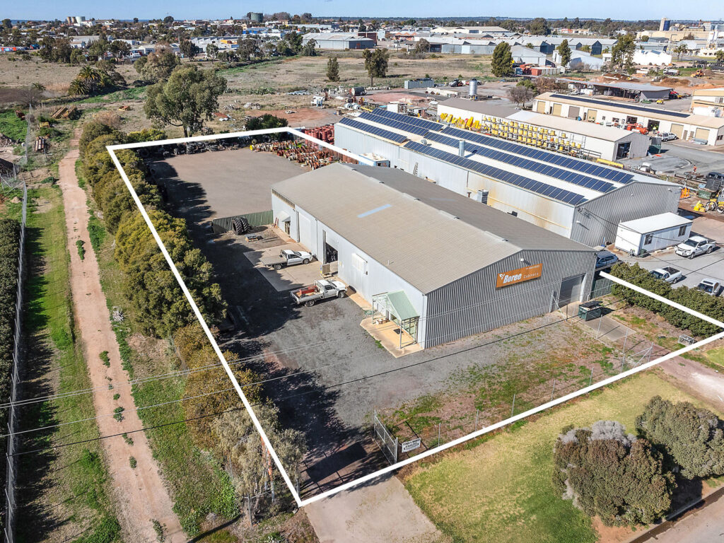 20 Massey Avenue, Leeton NSW 2705 - McGrath Riverina