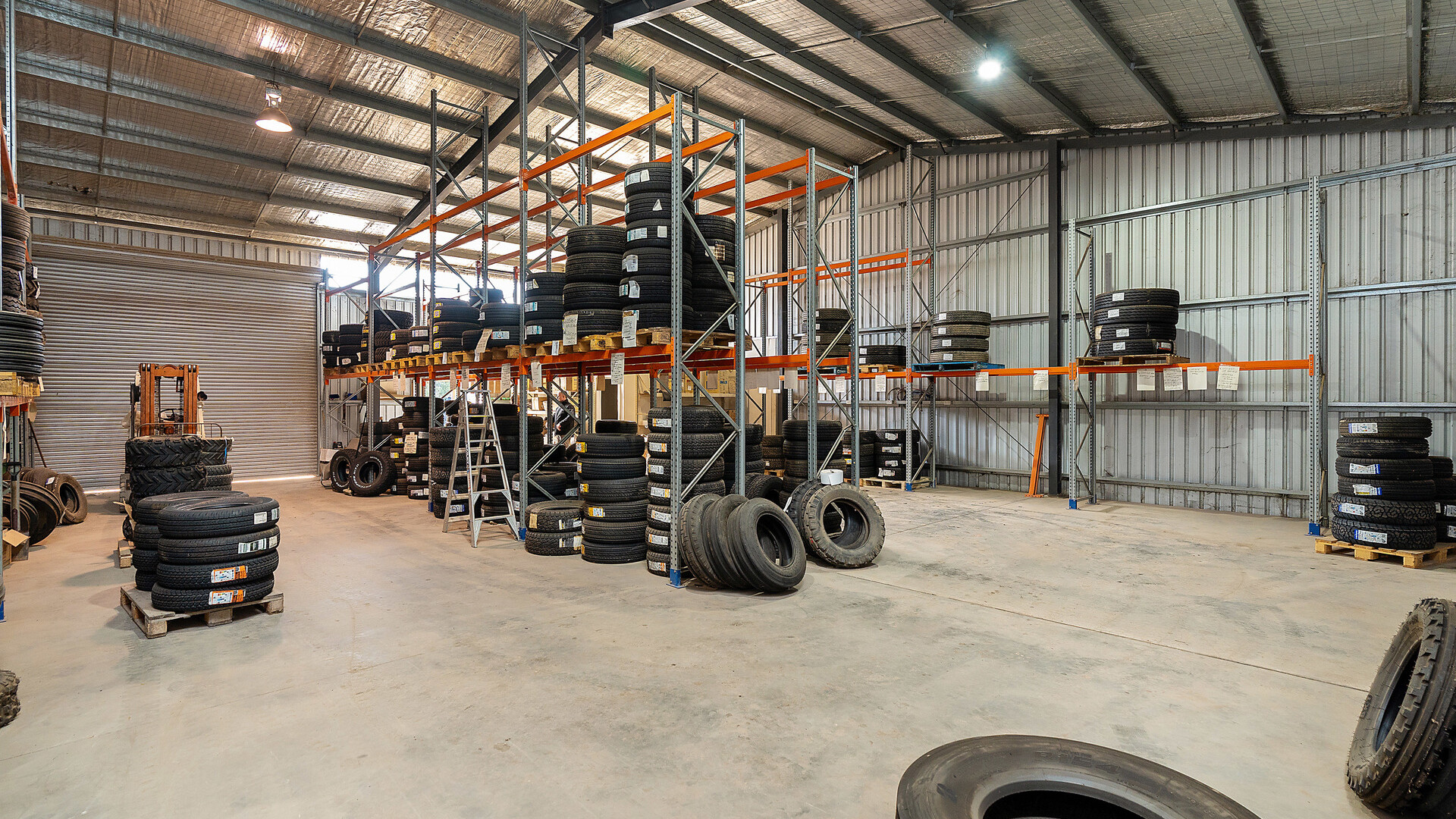 20 Massey Avenue, Leeton NSW 2705 - photo 6