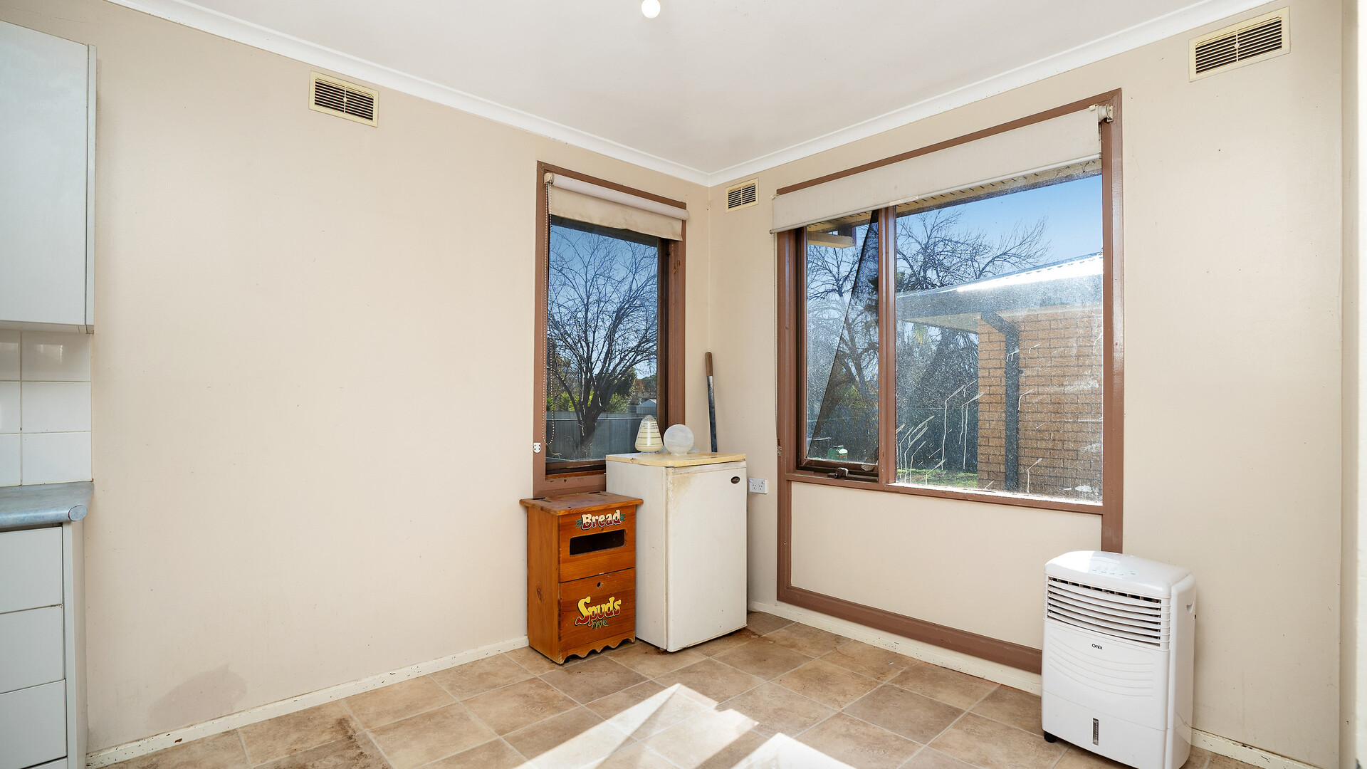 Sold - 17 Warren Place - New Property in Mount Austin - Real Estate by Andrew Pellow