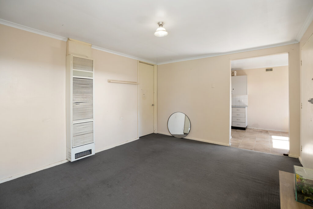 Sold - 17 Warren Place - New Property in Mount Austin - Real Estate by Andrew Pellow