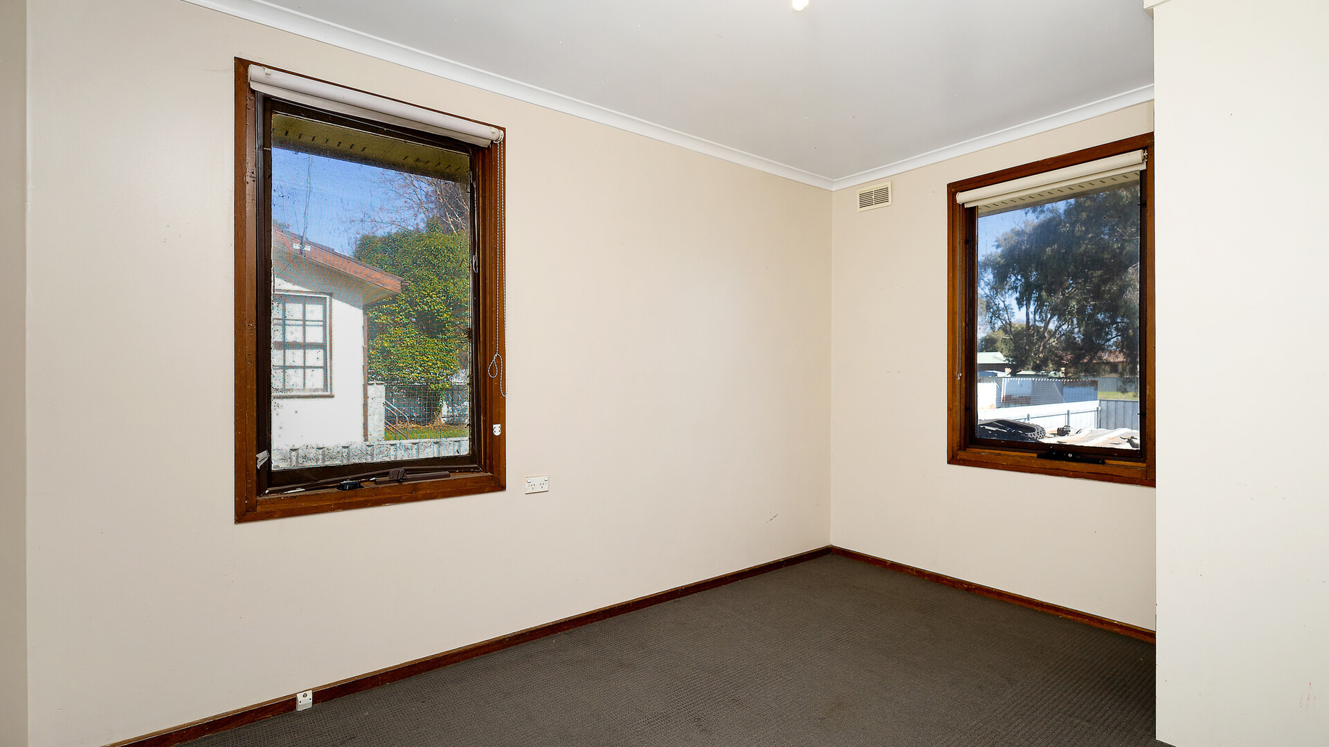 Sold - 17 Warren Place - New Property in Mount Austin - Real Estate by Andrew Pellow