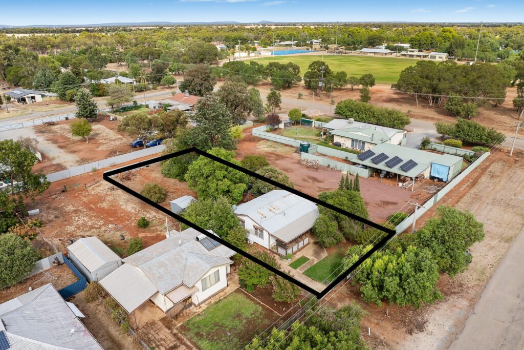 Sold - 30 Mulga Street - New Property in Barellan - Real Estate by Sophie Litchfield