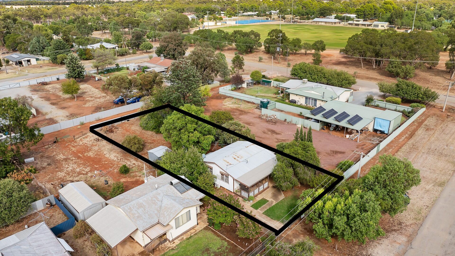 Sold - 30 Mulga Street - New Property in Barellan - Real Estate by Sophie Litchfield