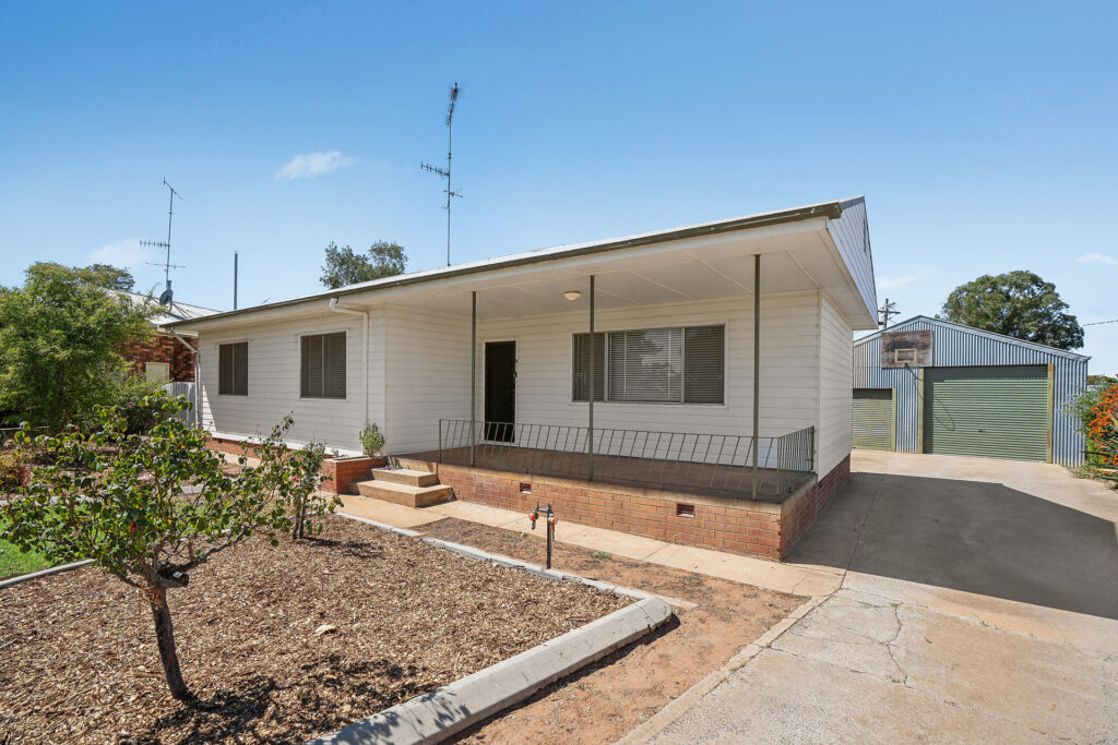 Sold - 14 Birch Avenue - New Property in Leeton - Real Estate by Julie Valenzisi