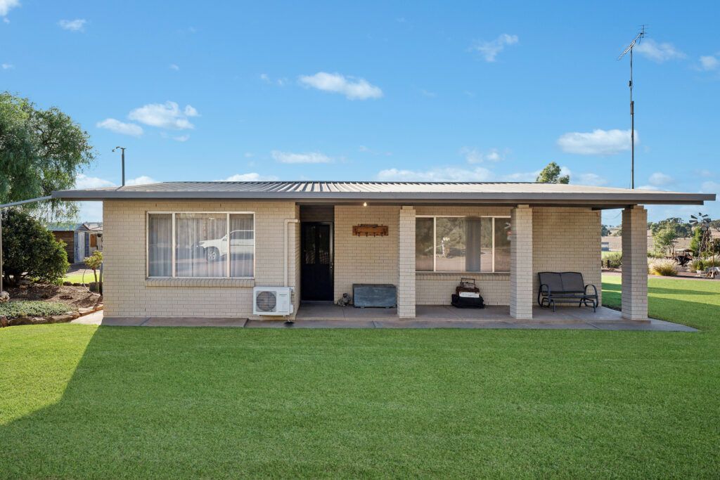 Sold - 52 Orchard Road - New Property in Narrandera - Real Estate by Jason Haines