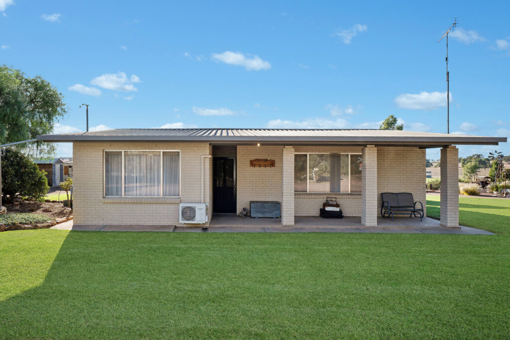 Sold - 52 Orchard Road - New Property in Narrandera - Real Estate by Jason Haines